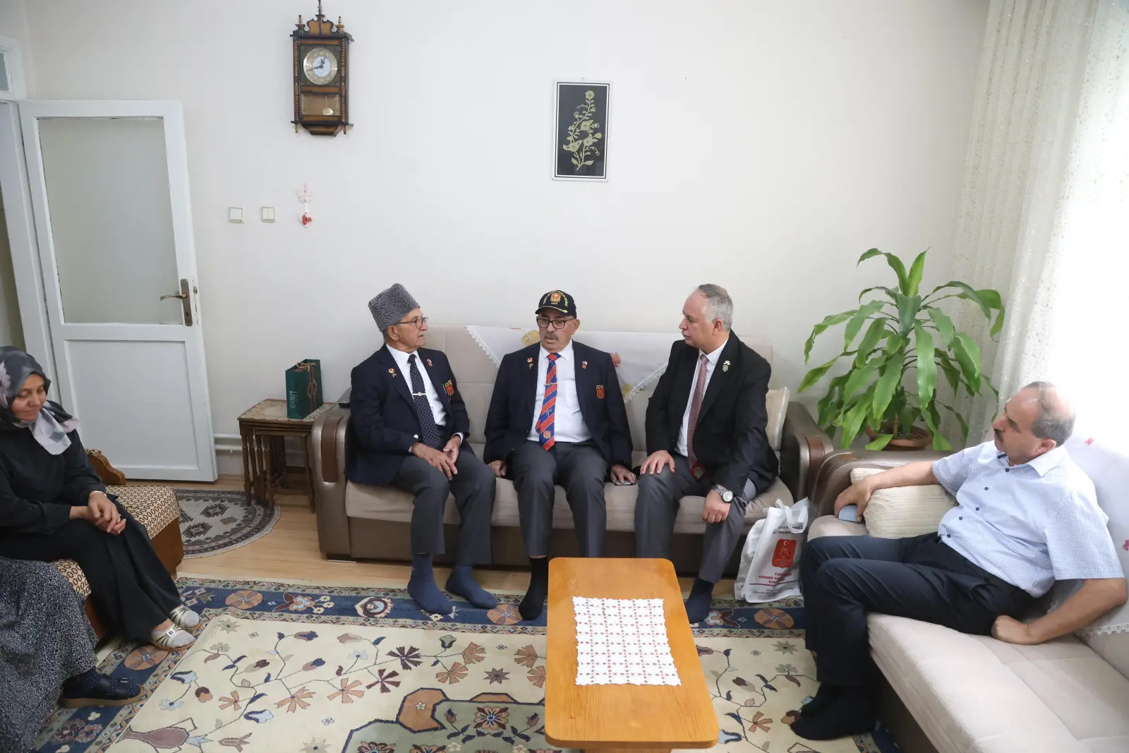Konya Büyükşehir Belediyesi 19 Eylül Gaziler Günü ev ziyaretleri ve gaziler
