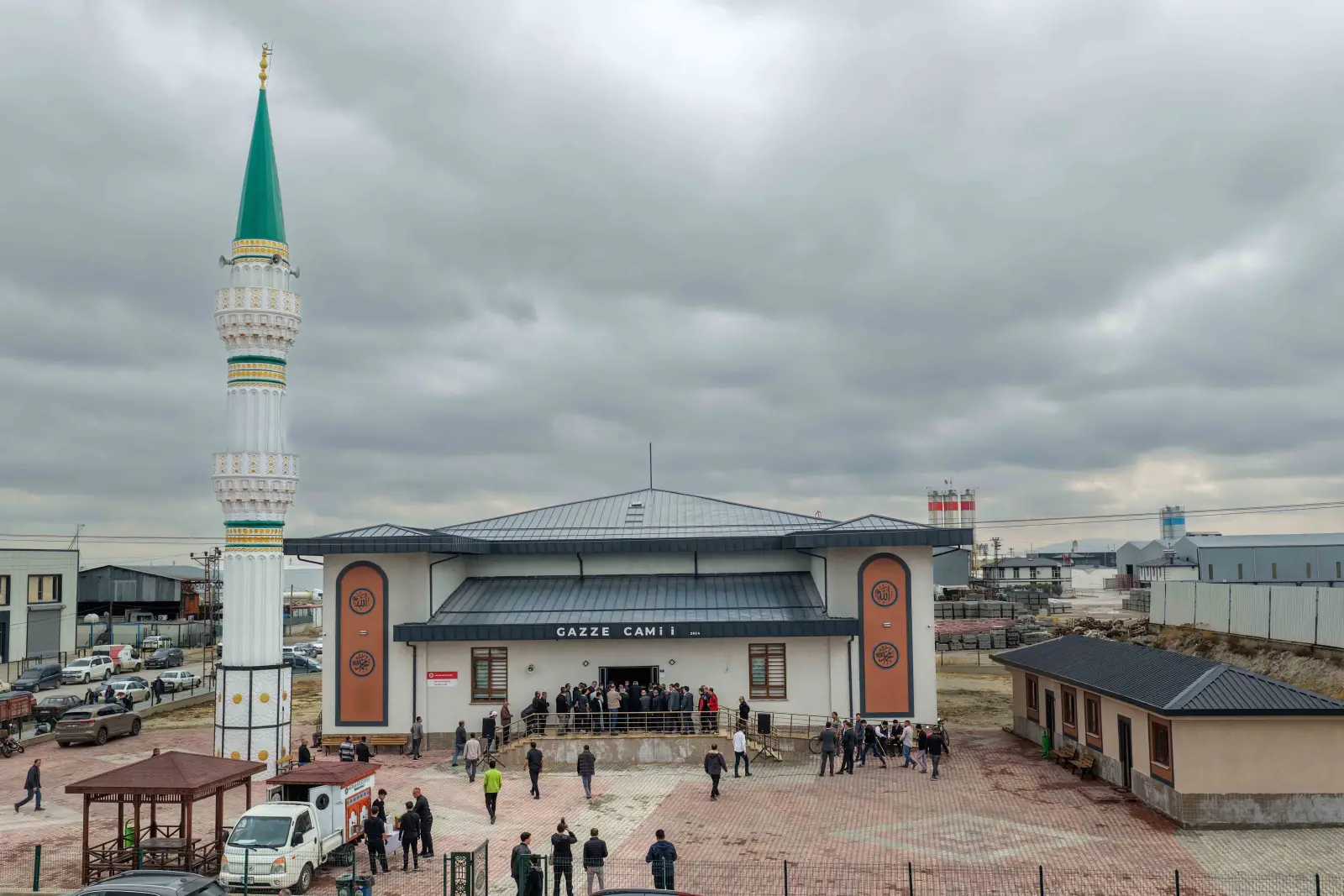Yeni Meram Sanayi Gazze Camii açılış töreni Mustafa Kavuş Uğur İbrahim Altay ve protokol üyeleri