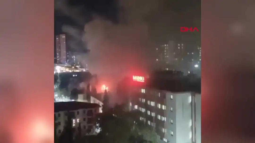 Kartal’da hastanede çıkan yangın söndürüldü; tahliye edilen hastalar yeniden binaya alındı