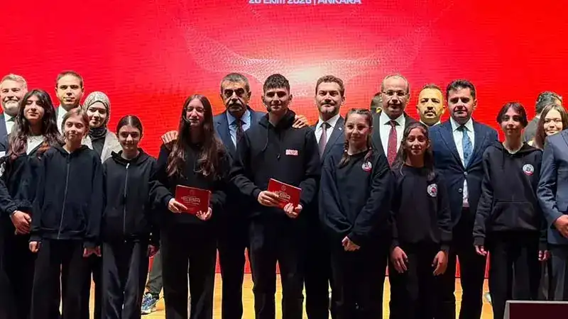 MEB'den yapay zeka destekli 'Yeni EBA'
