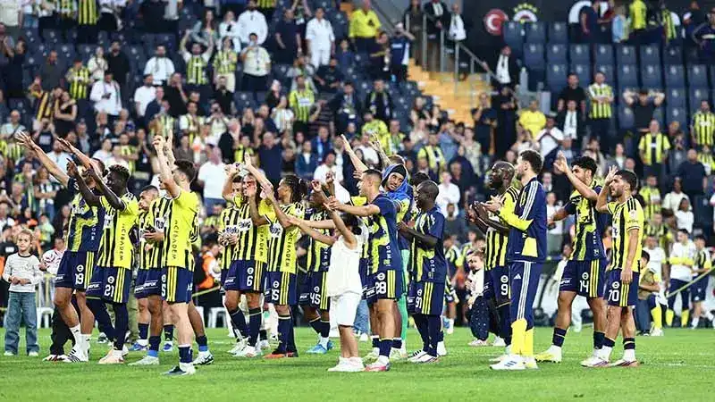 Fenerbahçe, Eyüpspor’u 8-0 mağlup etti
