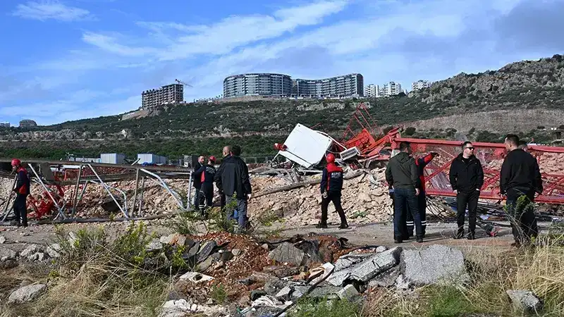 Ölen 4 işçi hortuma, konteynerde derbiyi izlerken yakalanmış