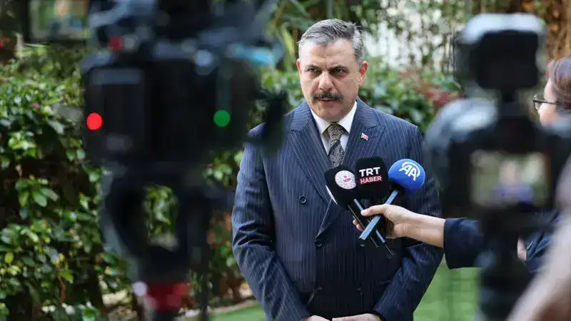 Bakan Çiftçi: Yurt dışına kaçan organize suç örgütü üyelerinin peşi bırakılmıyor