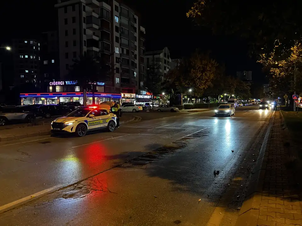 Kayseri’de otomobilin çarptığı üniversite öğrencisi ağır yaralandı