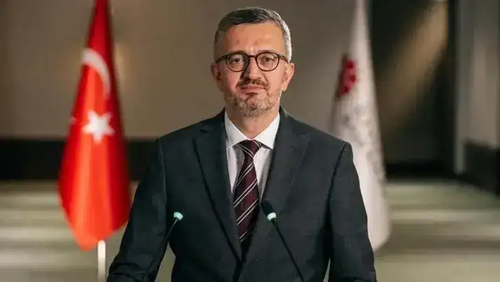 Burhanettin Duran: Cumhurbaşkanımız Sayın Recep Tayyip Erdoğan’ın davetine icabetle Kamboçya Başbakanı Hun Manet