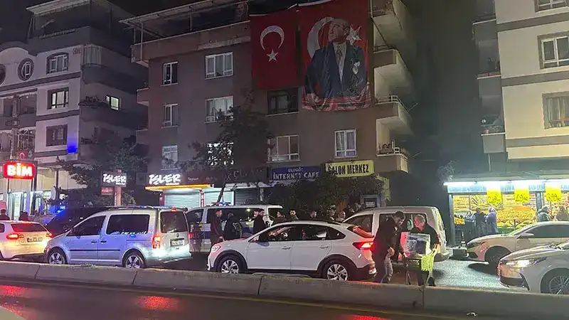 Hamile kızını ve birlikte yaşadığı erkek arkadaşını öldürdü