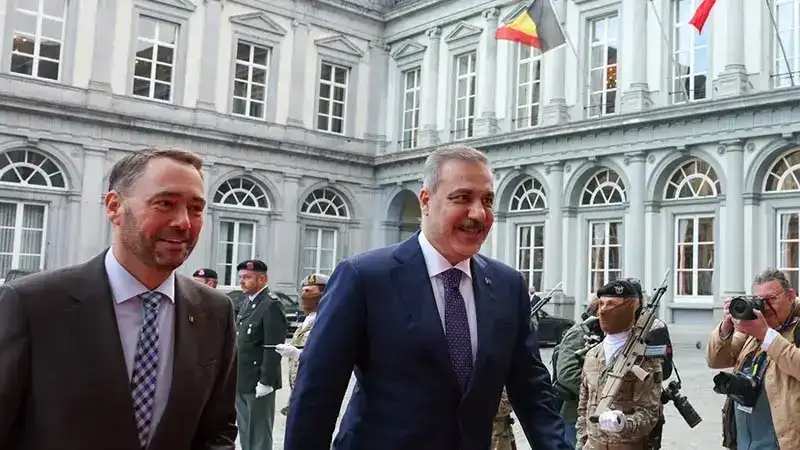 Dışişleri Bakanı Fidan, Belçikalı mevkidaşı Prevot tarafından karşılandı