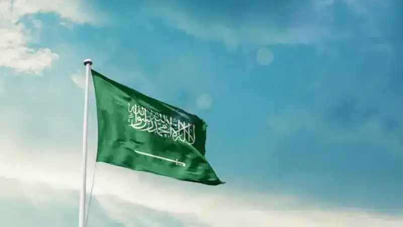 Husilerden Suudi Arabistan'daki havalimanlarına saldırı: 3 ölü, 36 yaralı