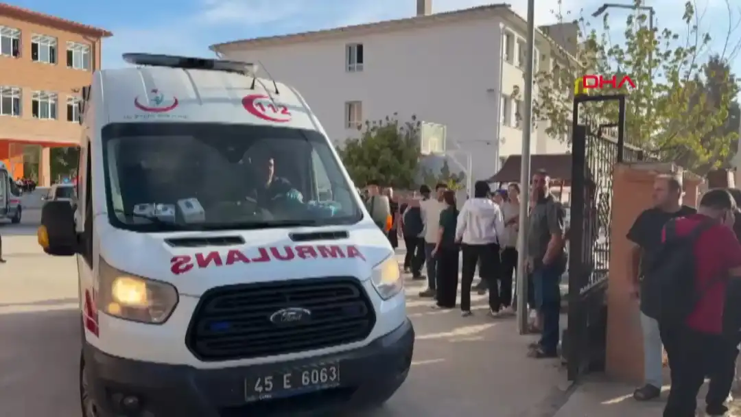 Manisa’da okul yakınında silahlı saldırı: 11 öğrenci yaralandı