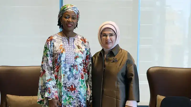 Emine Erdoğan, Fatima Maada Bio ile Türkevi’nde görüştü